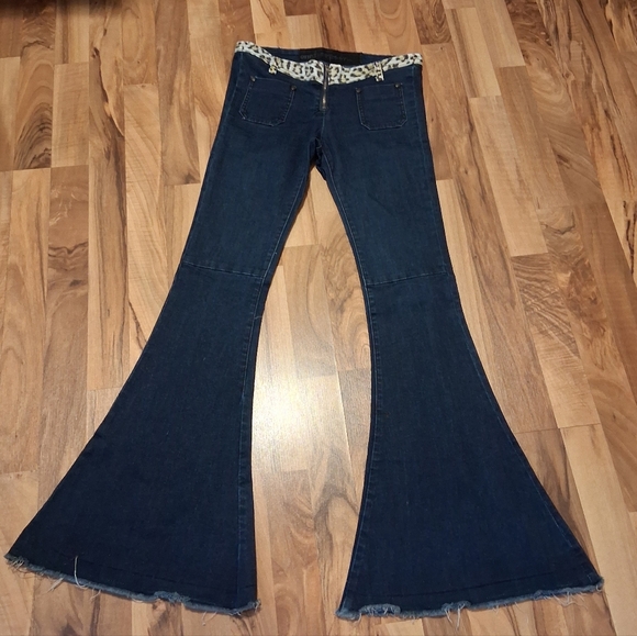 One Teaspoon Ziggy's Super Flare Jeans with Leopard Trim - Picture 3 of 8